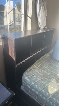 FREE twin size book case bed