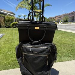TUMI CARRYON BRIEFCASE SET 