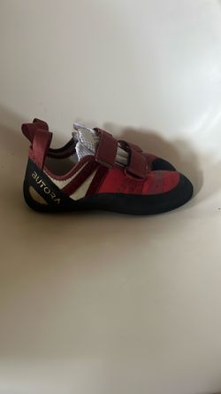 Butora Climbing Shoes W9 M8 