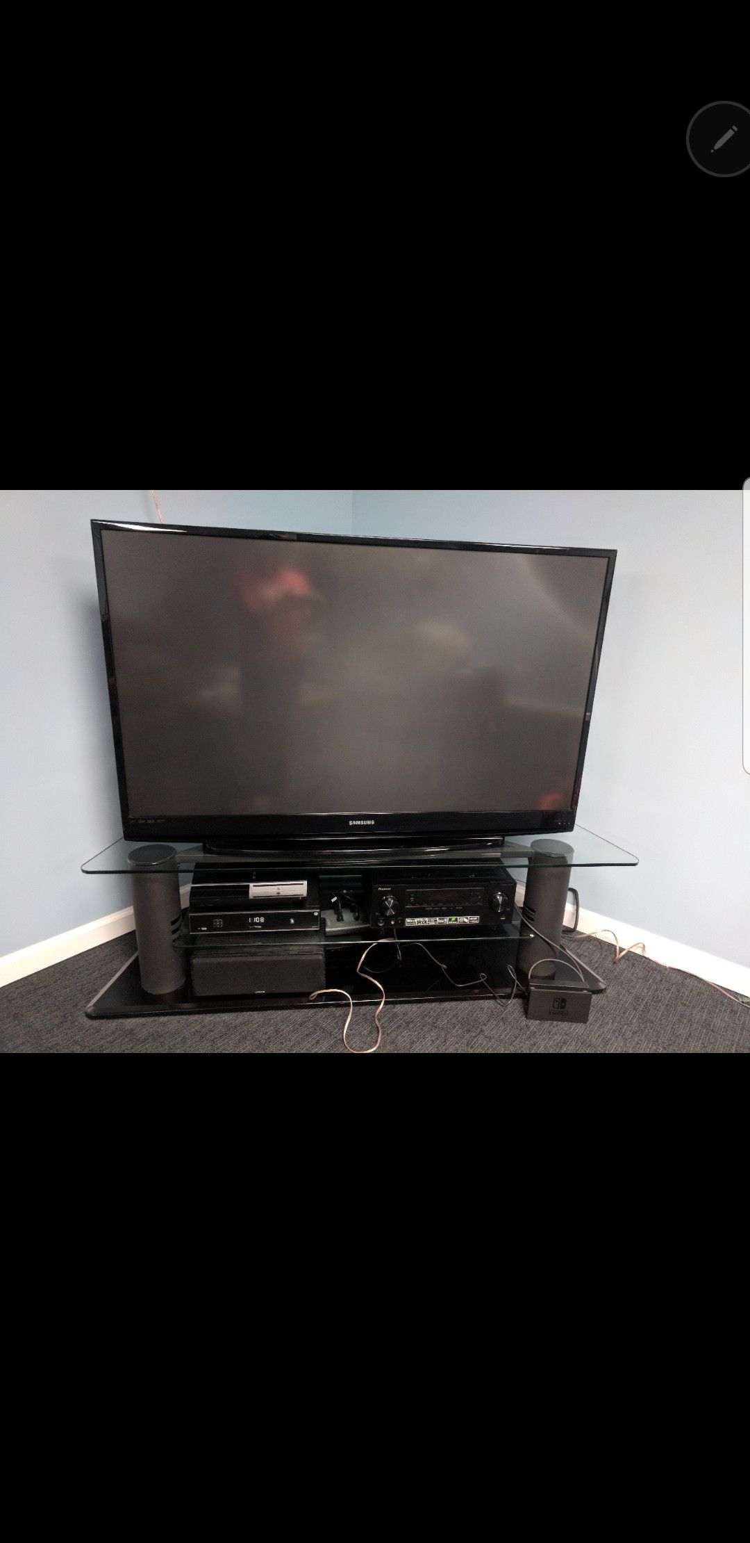 Samsung TV 56 inch