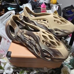 Adidas size 13 men's yeezys new