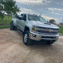 2017 Chevrolet silverado 3500 hd double cab LTZ Pickup 4D 8 ft