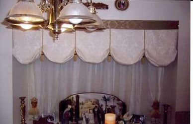 Balloon shade valance