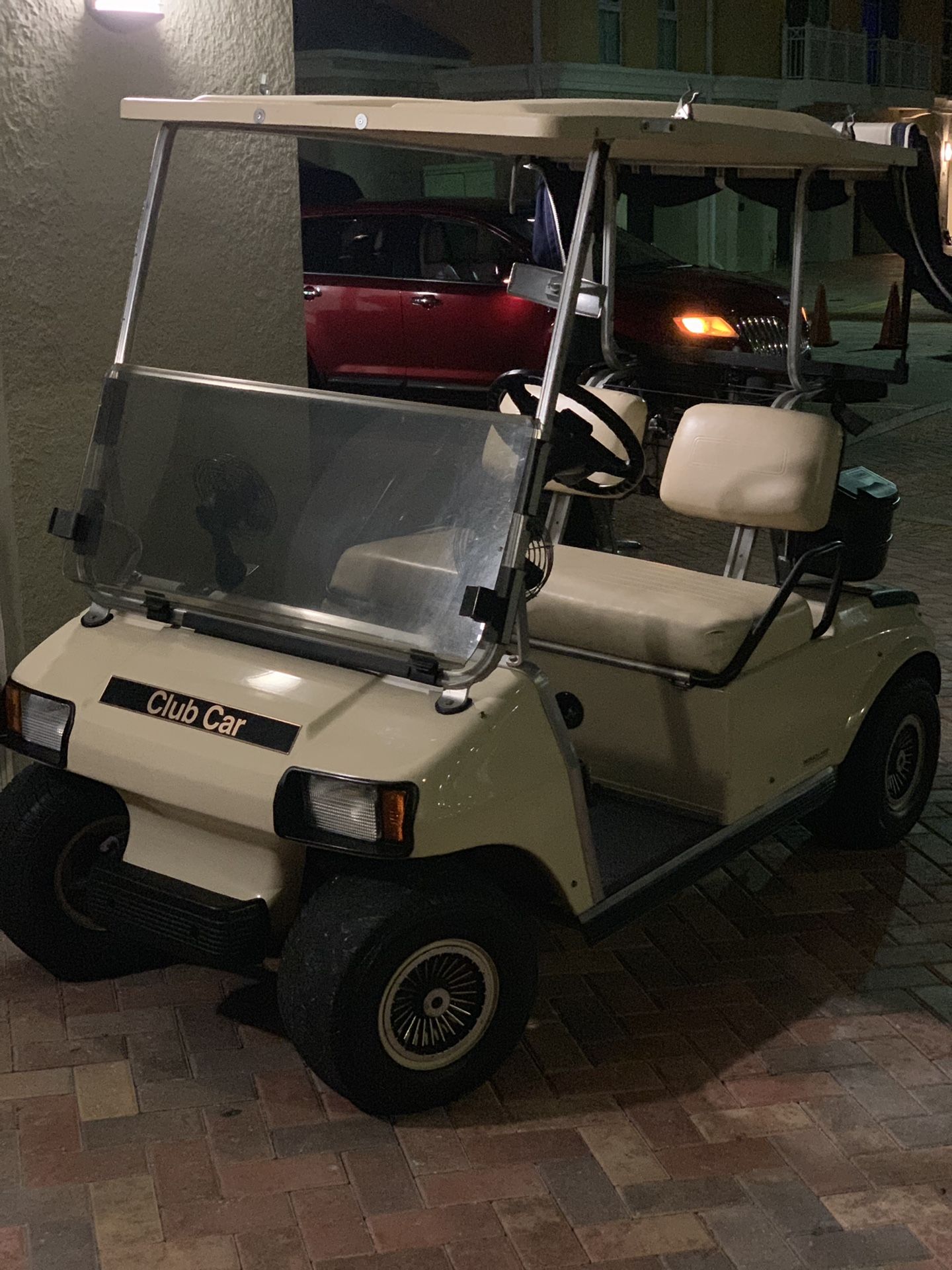 Golf cart