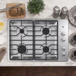 GE 30" Built-In Gas Cooktop with Dishwasher-Safe Grates