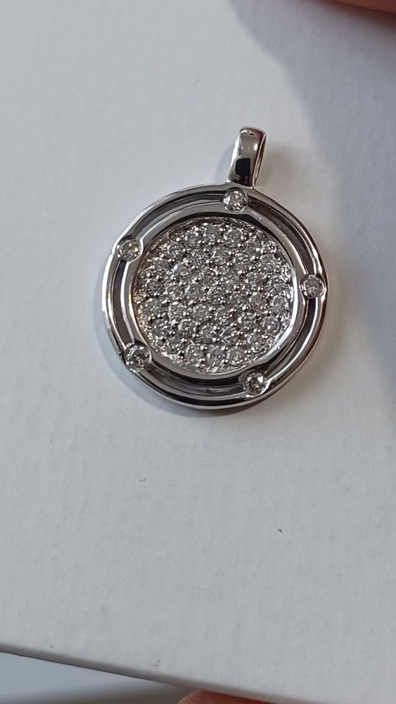 Small White Gold and Diamond Pendant