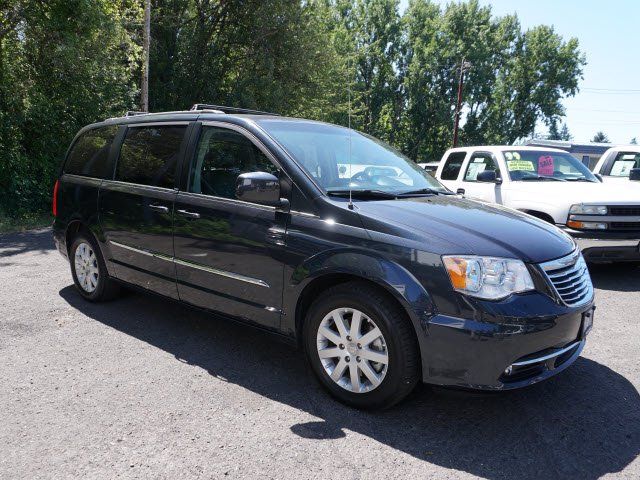 2014 Chrysler Town & Country