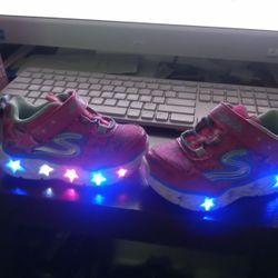 Toddler "Light Up" Skechers!!