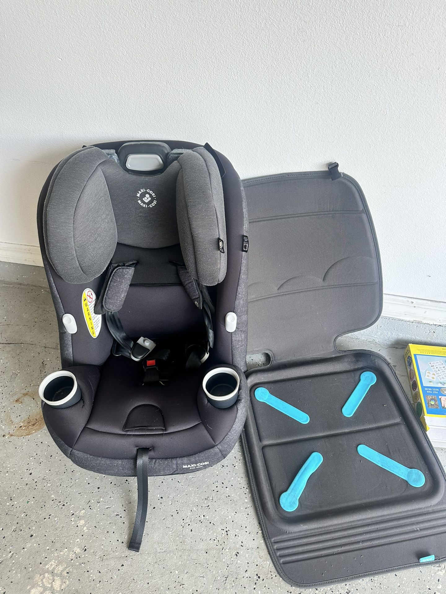 Pria Max All-in-One Convertible Car Seat And Seat Protector 
