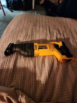 Dewalt 20vmax sawzall