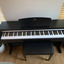 Yamaha Arius YDP-141 Digital Piano 88-Key fully weighted