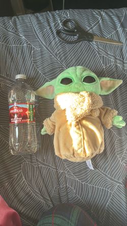 Baby Yoda / Grogu Star Wars Plushie