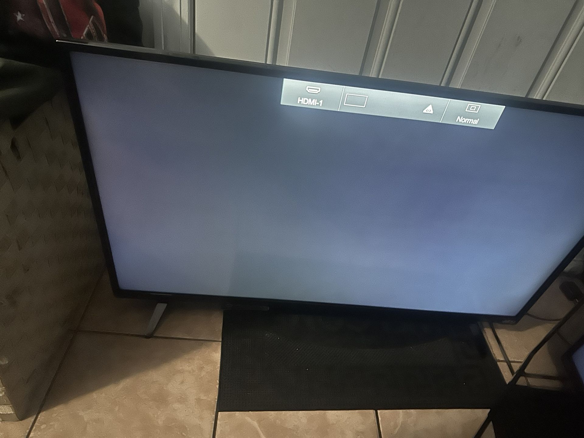 40 Inch Smart Vizio Tv