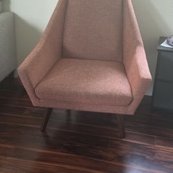 Article Rose-hip Orange lounge Chair