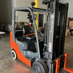 2014 Toyota Forklift 5000 LBS Capacity