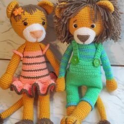 Leo And Leo. Stuffed Animals.