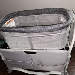 baby bassinet 