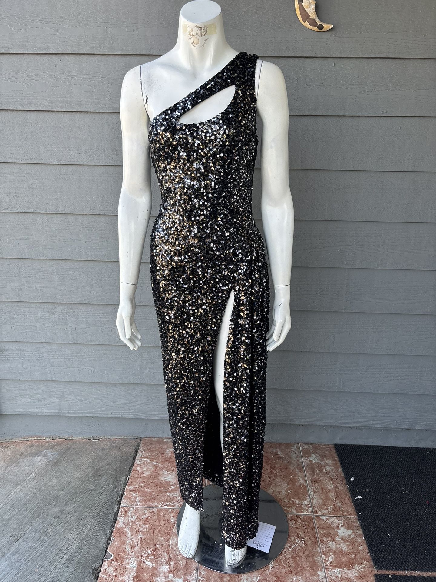 Hera Collection Black Sequin One Shoulder Dress