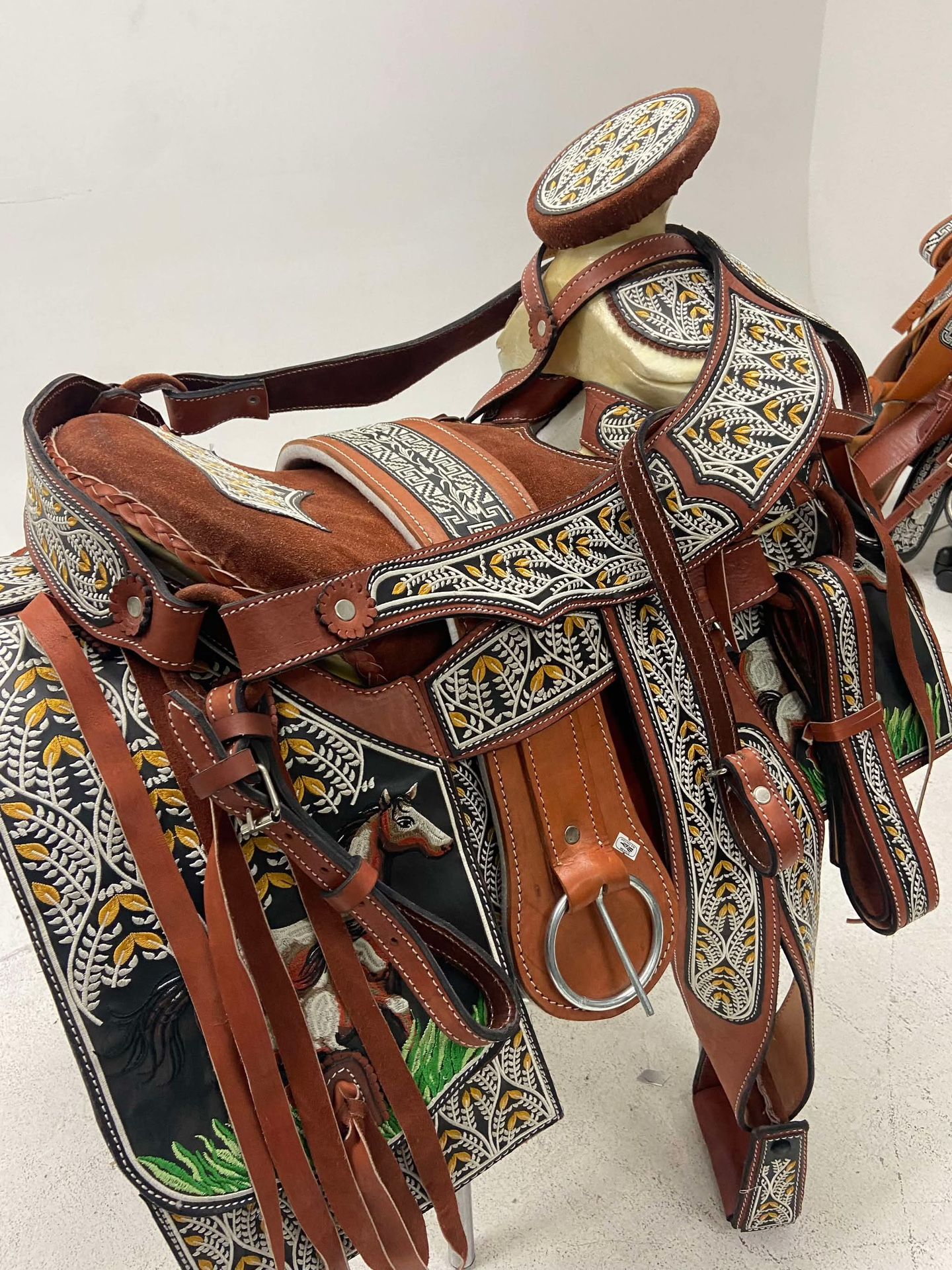 Nueva Y Elegante Montura