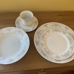 Fine Dinner Set 47 Pcs
