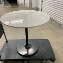 Round Marble  Dining Room Table 
