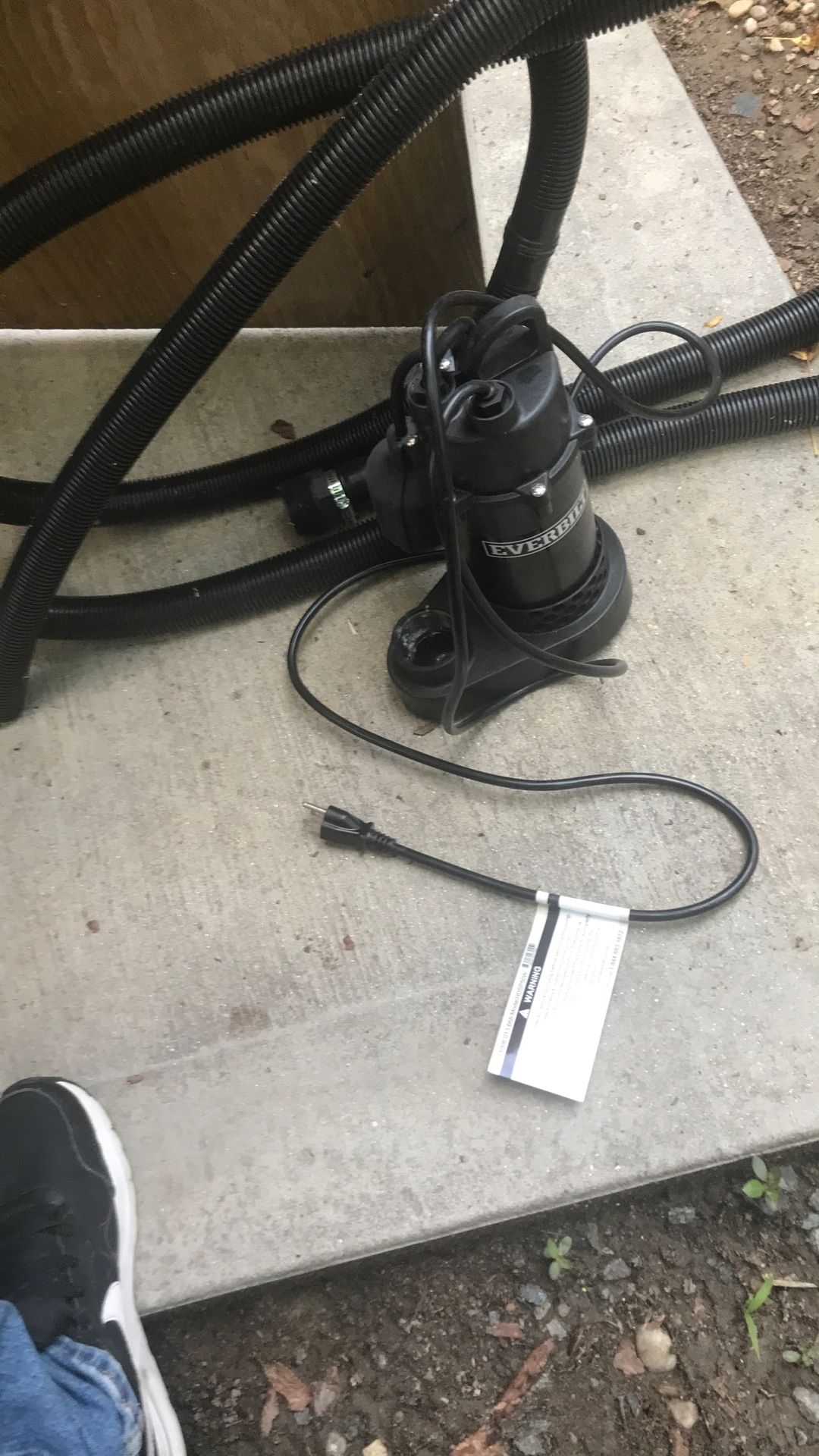 Sump Pump New Just Use To Drained One Time