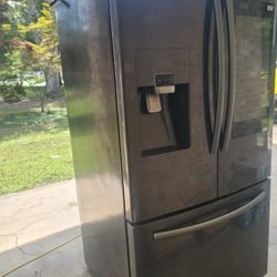 Samsung Touchscreen Refrigerator 