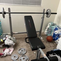 Weight Bench 