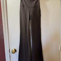 Lululemon Groove Nulu Yoga  Size 2.