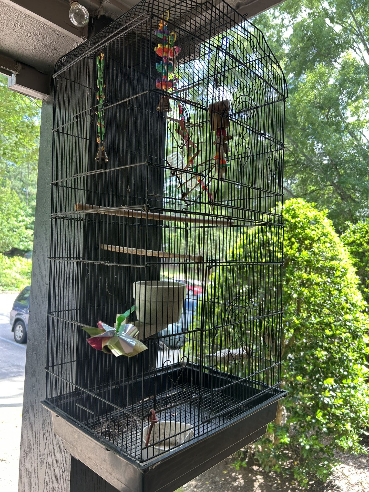 Bird Cage for Sale – Gently Used