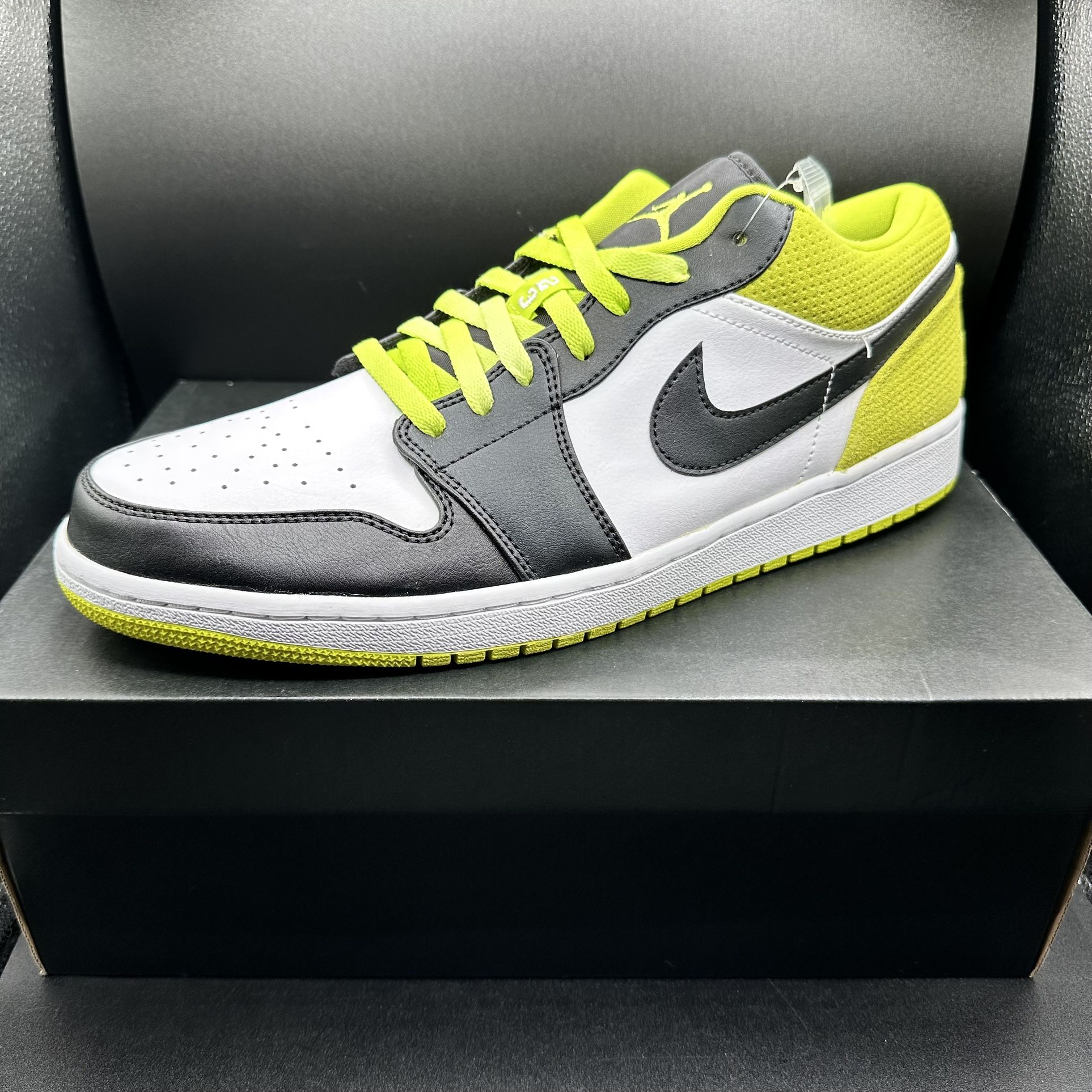 New* Size 13 Jordan 1 Low Black Cyber