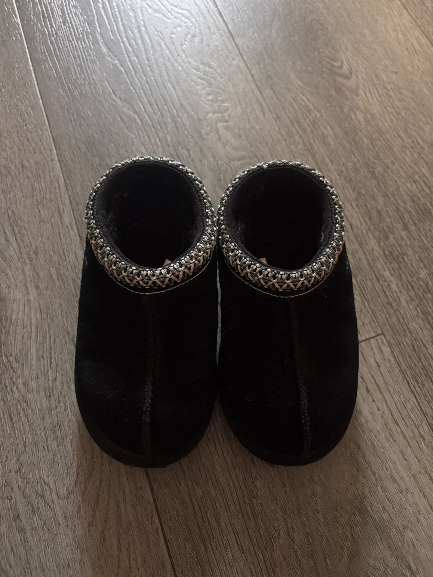 Ugg