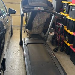 Treadmill Pro