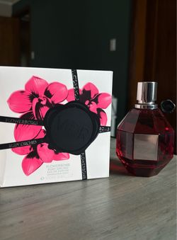 Flowerbomb Ruby Orchid