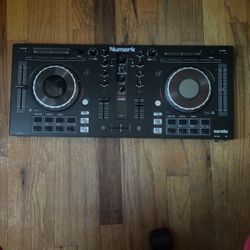 Numark Mix Track Pro