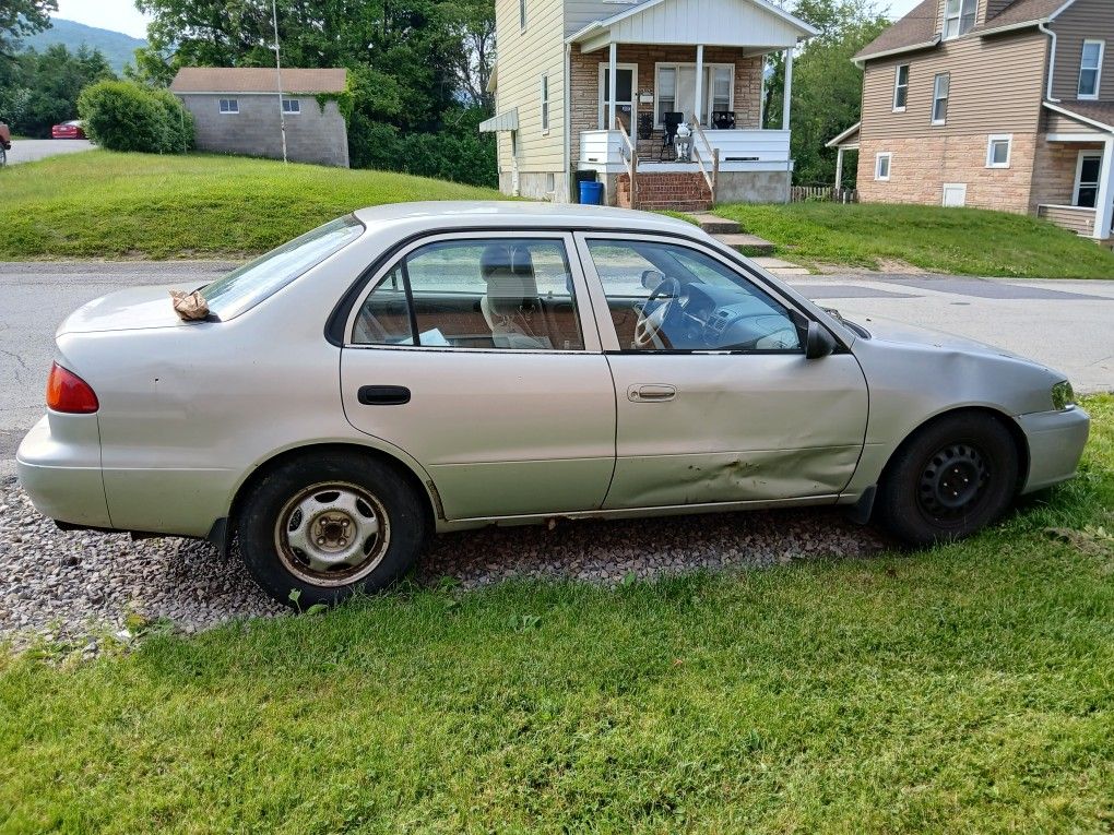 2001 Toyota Corolla