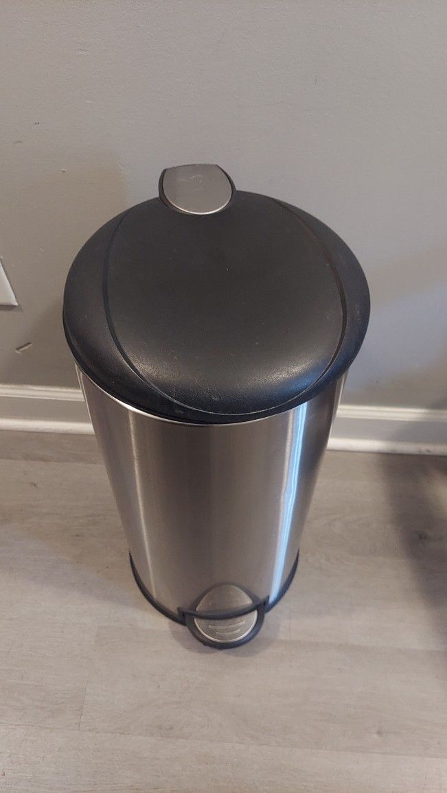Trash Can