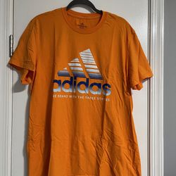 Men’s Adidas Shirt Size XL