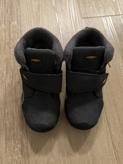 Keens Hiking kootanay Water Proof Boots Size 10