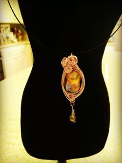 Pearl pendant