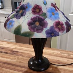 Stained Glass Lamp 