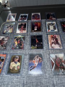Basket ball cards