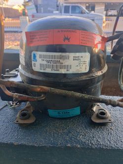 REFRIGERATOR COMPRESSOR
