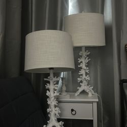 Faux coral set of white new condition lamps