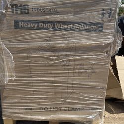 Heavy Duty Wheel Balancer