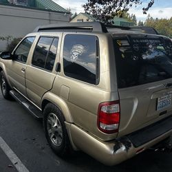 2002 Nissan Pathfinder
