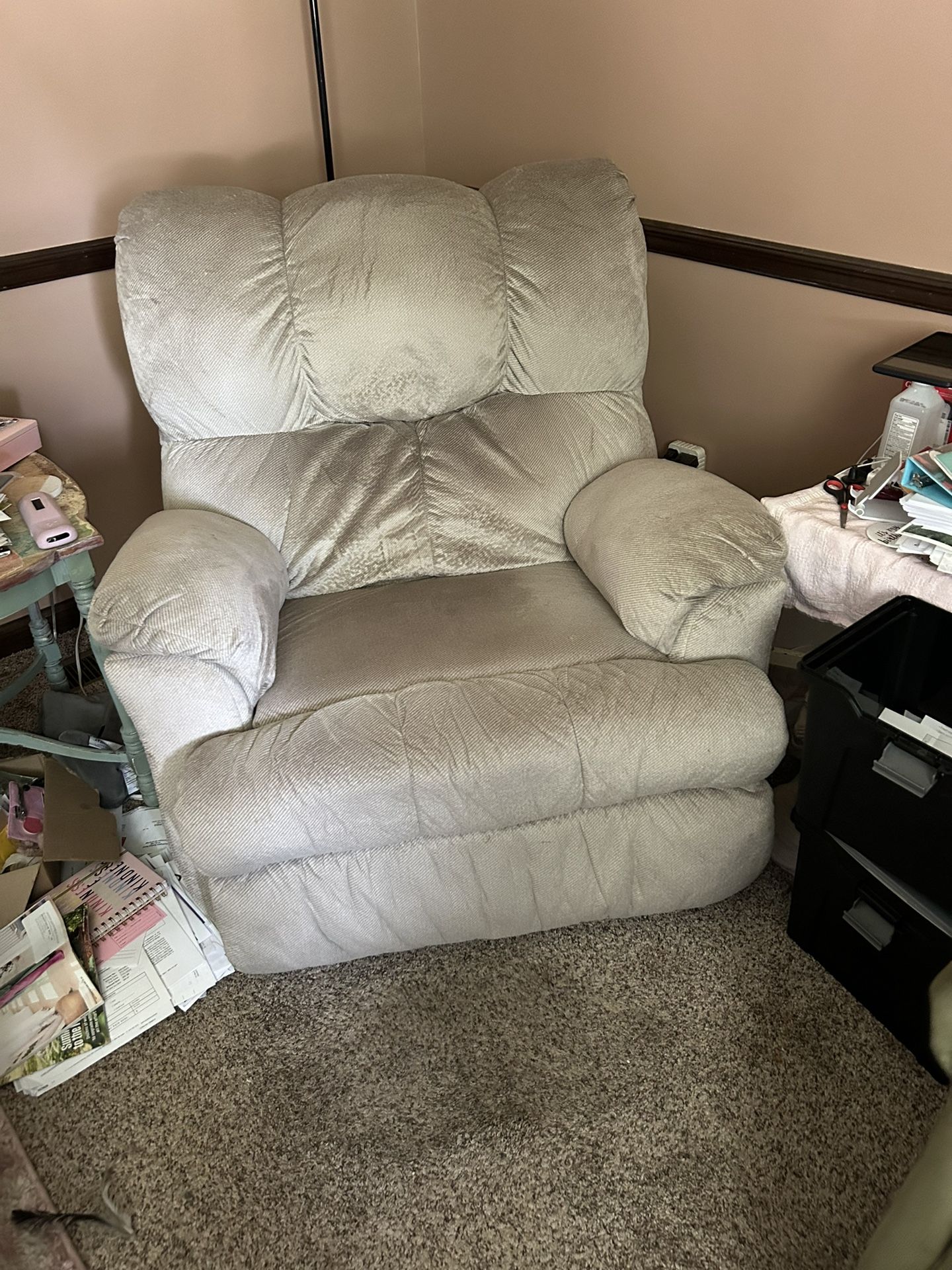 Beige Rocking Manual Recliner 