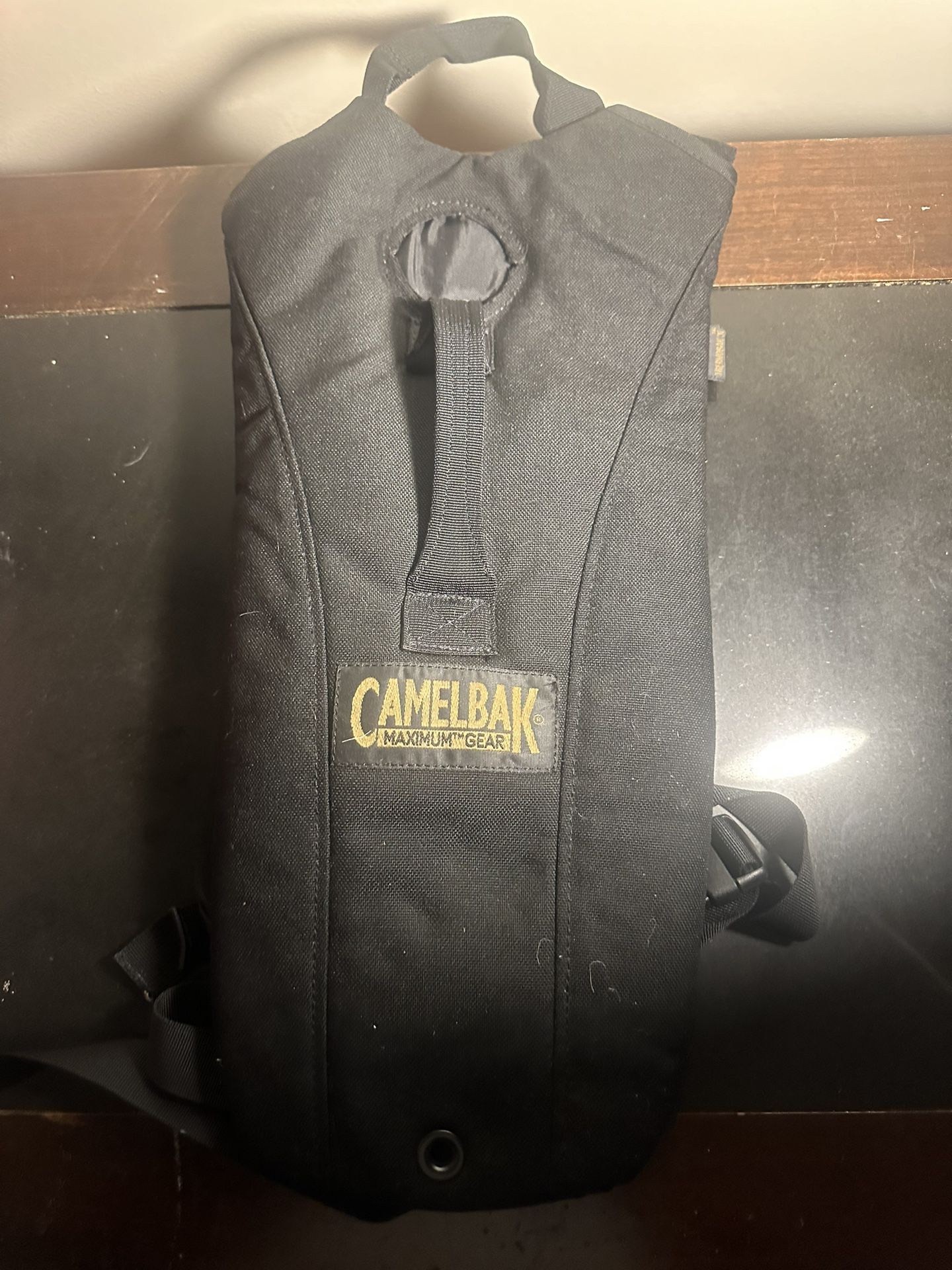 Camelback Hiking Gear 25$ 3 Liter Hydration Pack 30$