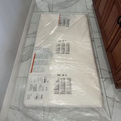 New Pocket spring mattress for crib, white, 27 1/2x52 "