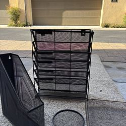 Handy black mesh desk organizer set.All black mesh material.